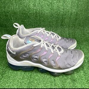Nike Air VaporMax Plus Grid Print Aluminum Running Shoes Sneakers Mens Size 11